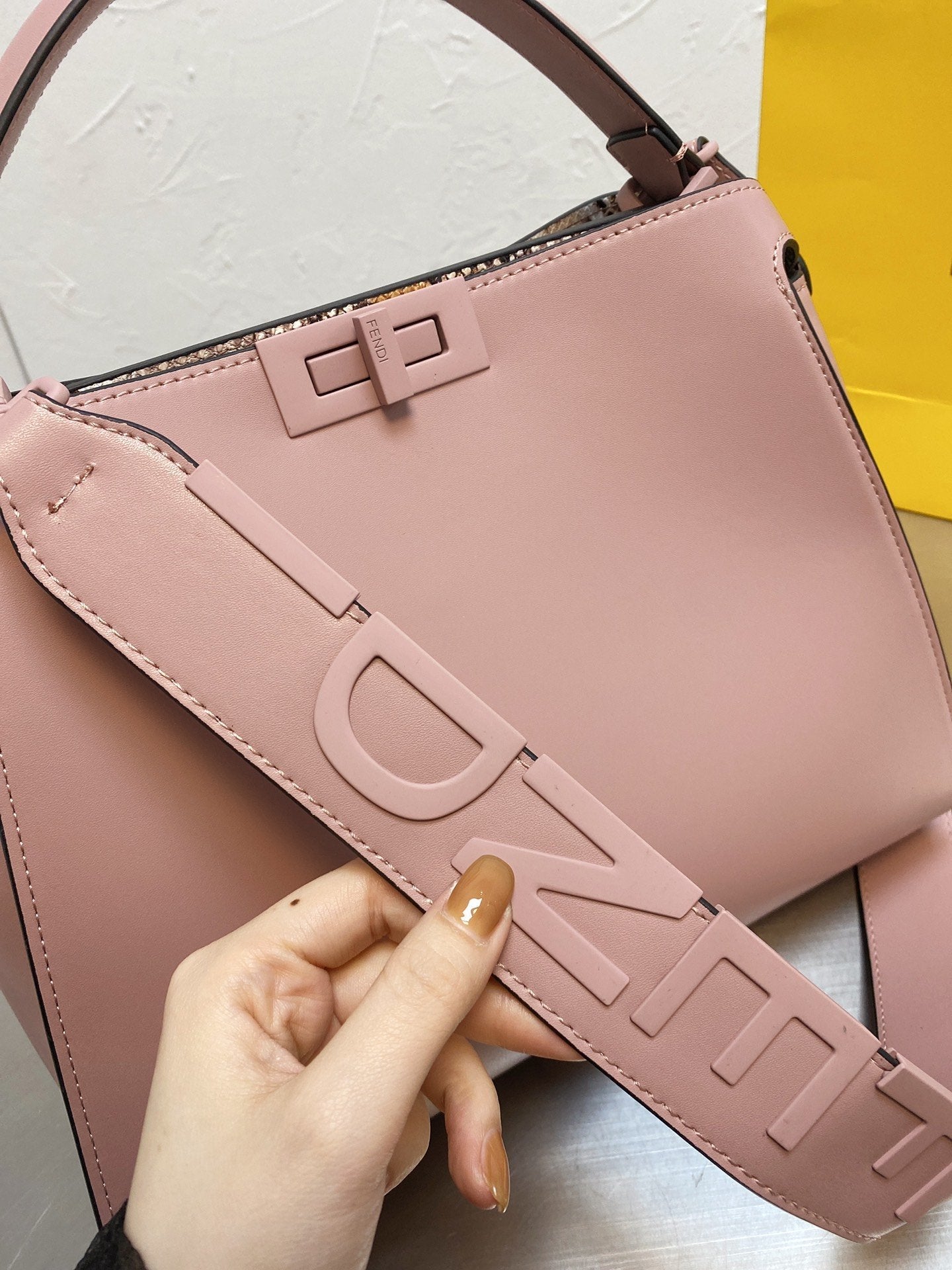 BL - High Quality Bags FEI 102