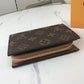 BL - High Quality Wallet LUV 038