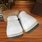 BL - High Quality Luv Sneaker 070