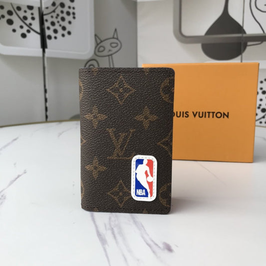 BL - High Quality Wallet LUV 036