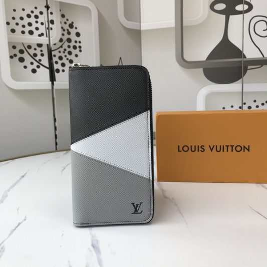 BL - High Quality Wallet LUV 010