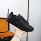 BL - High Quality Luv Sneaker 053