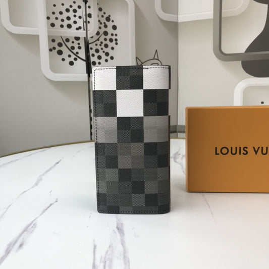 BL - High Quality Wallet LUV 051