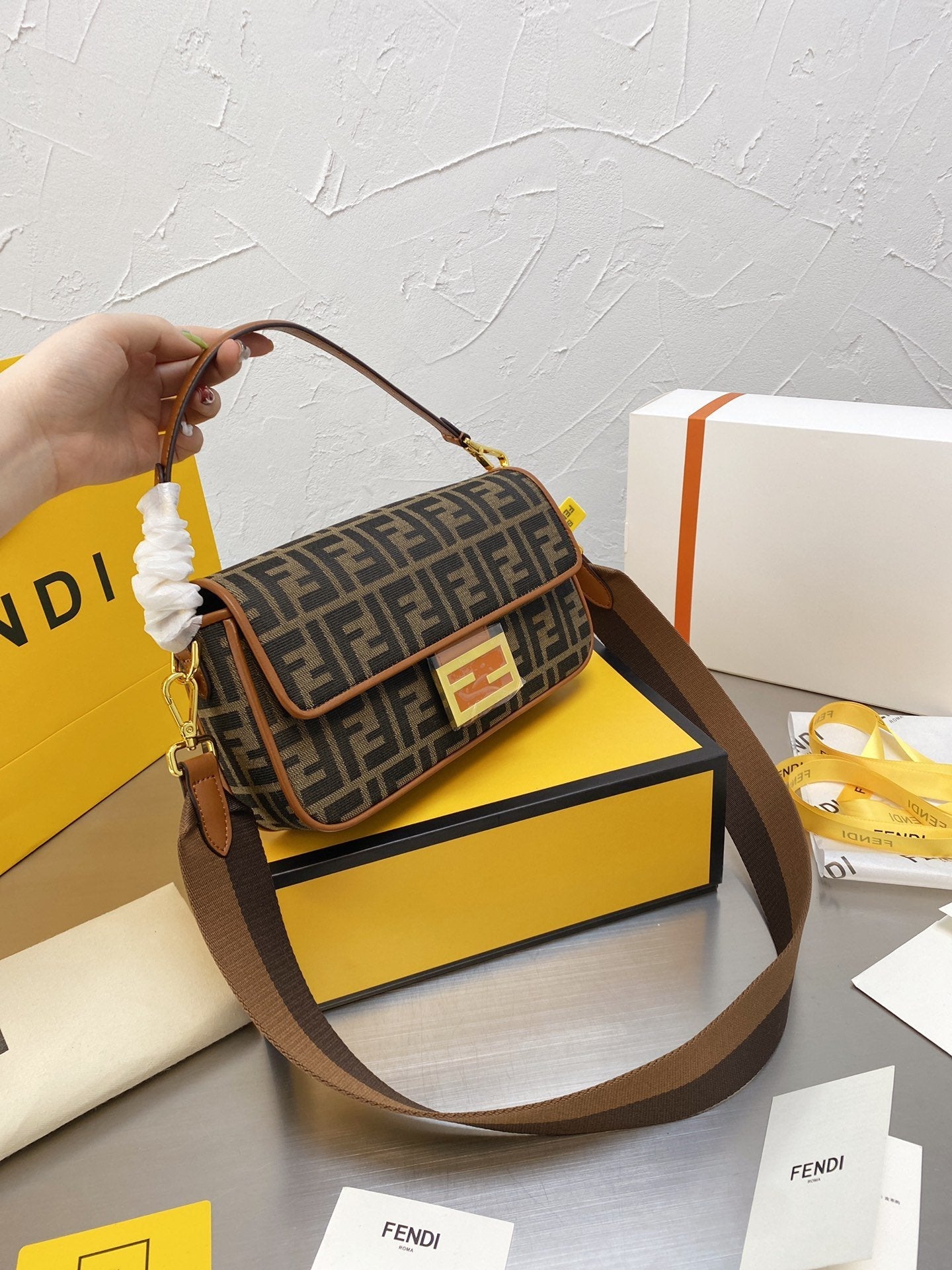 BL - High Quality Bags FEI 136