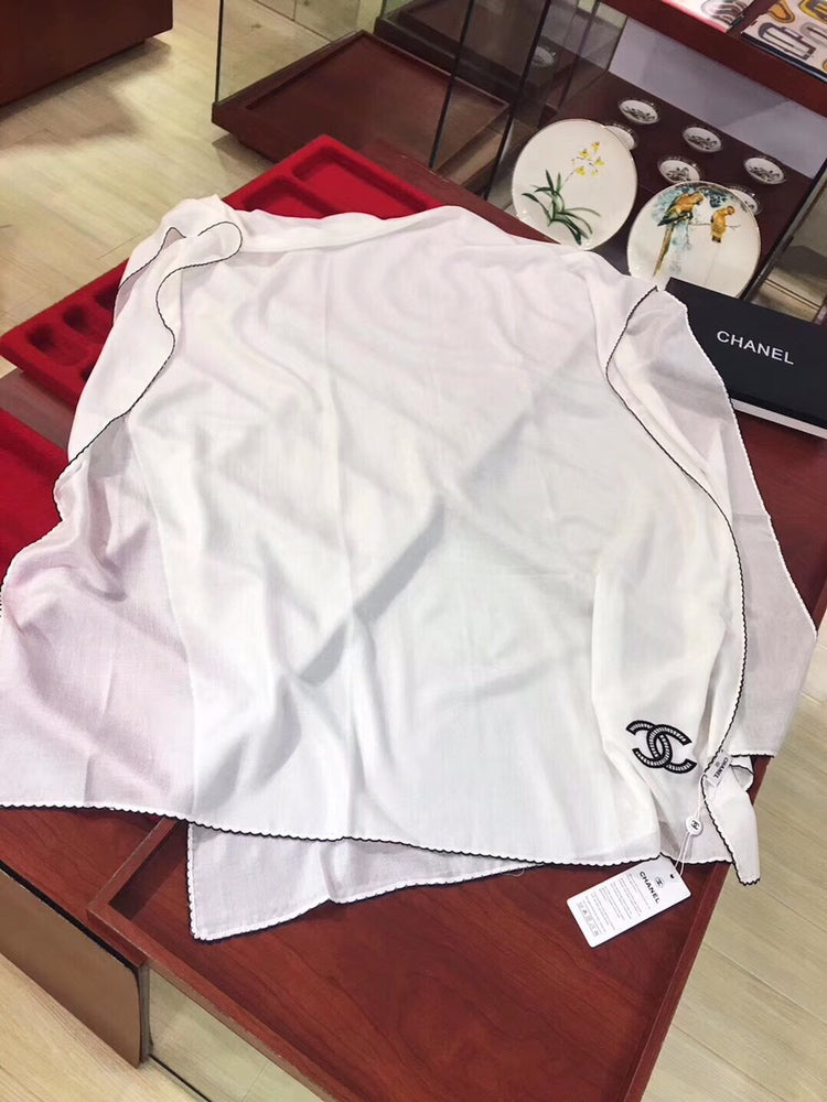 High Quality  CHL  Scarf 005