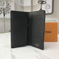 BL - High Quality Wallet LUV 076