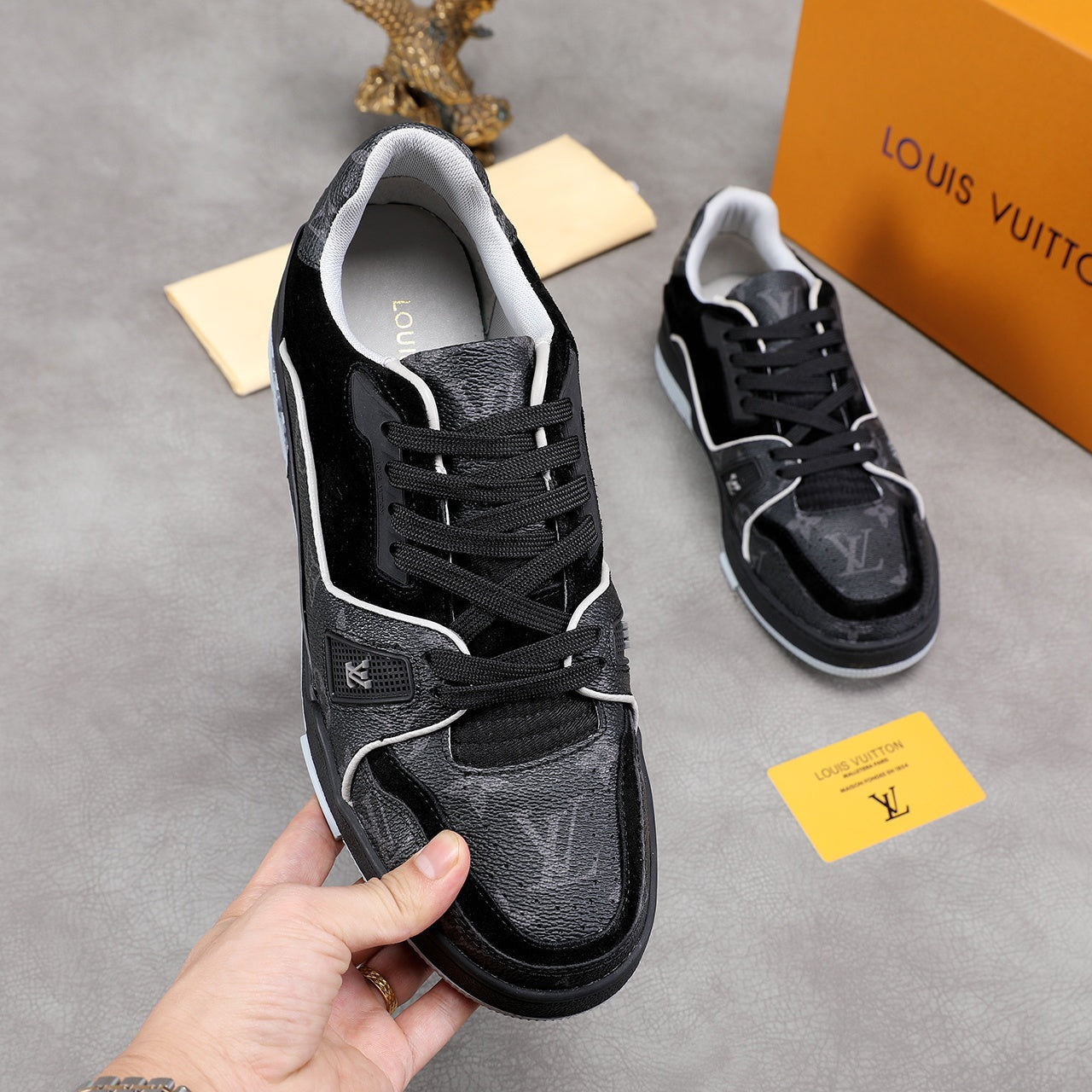 BL - Luv Rivoli In Black Sneaker