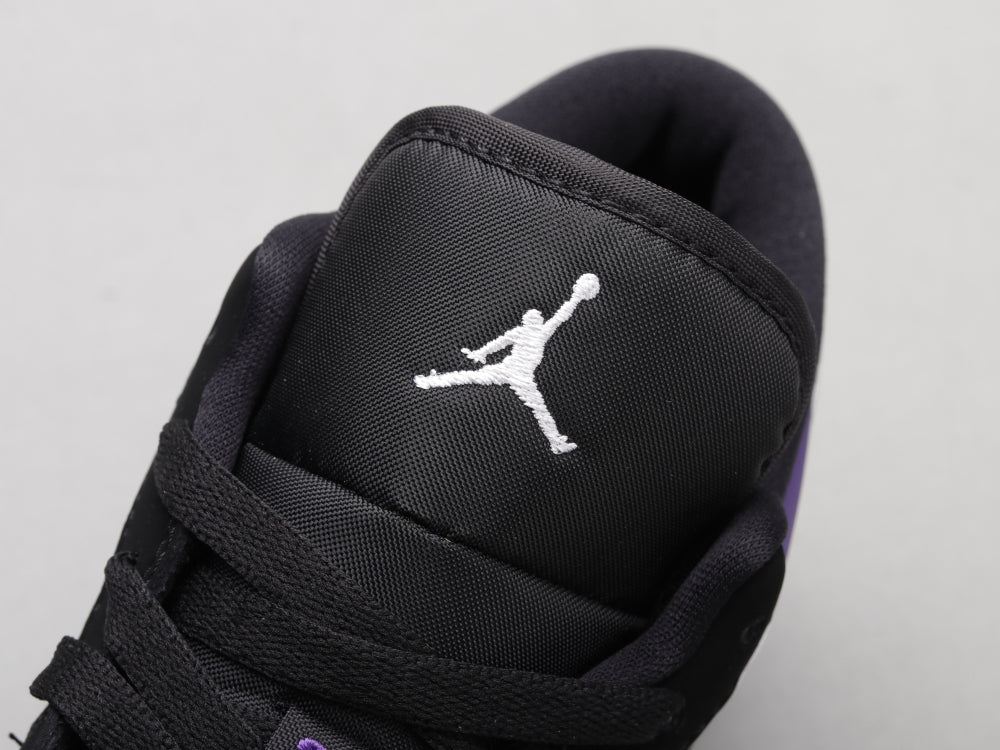 BL - AJ1 Black and purple toes