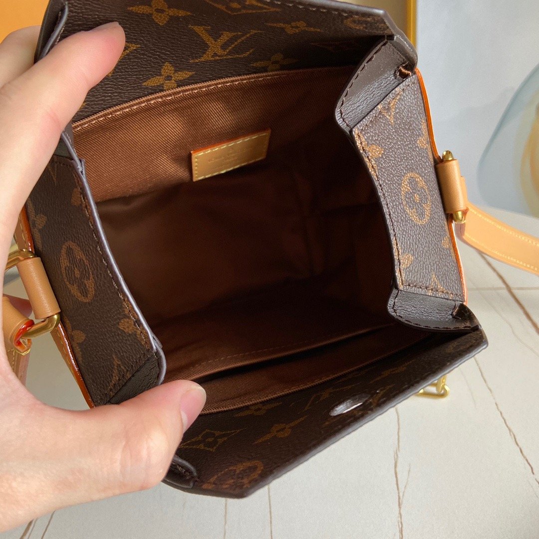 BL - High Quality Bags LUV 145