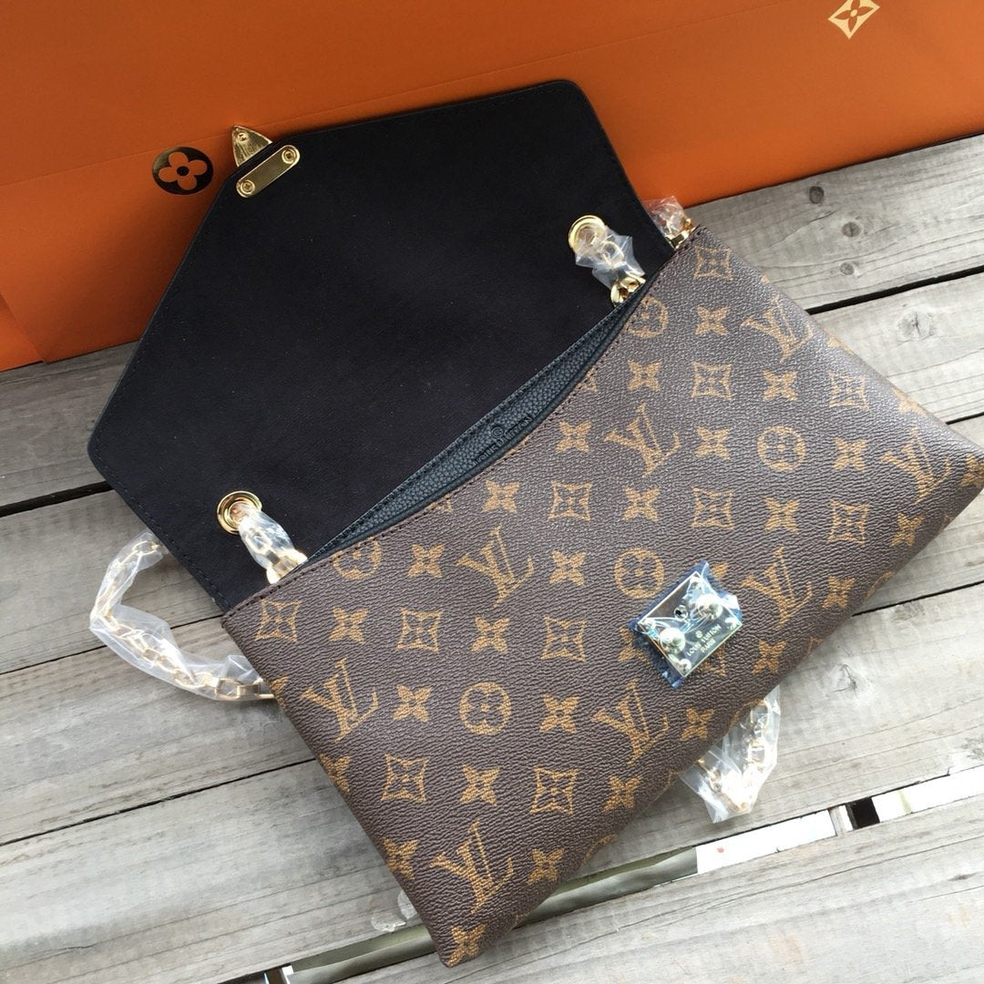 BL - High Quality Bags LUV 211