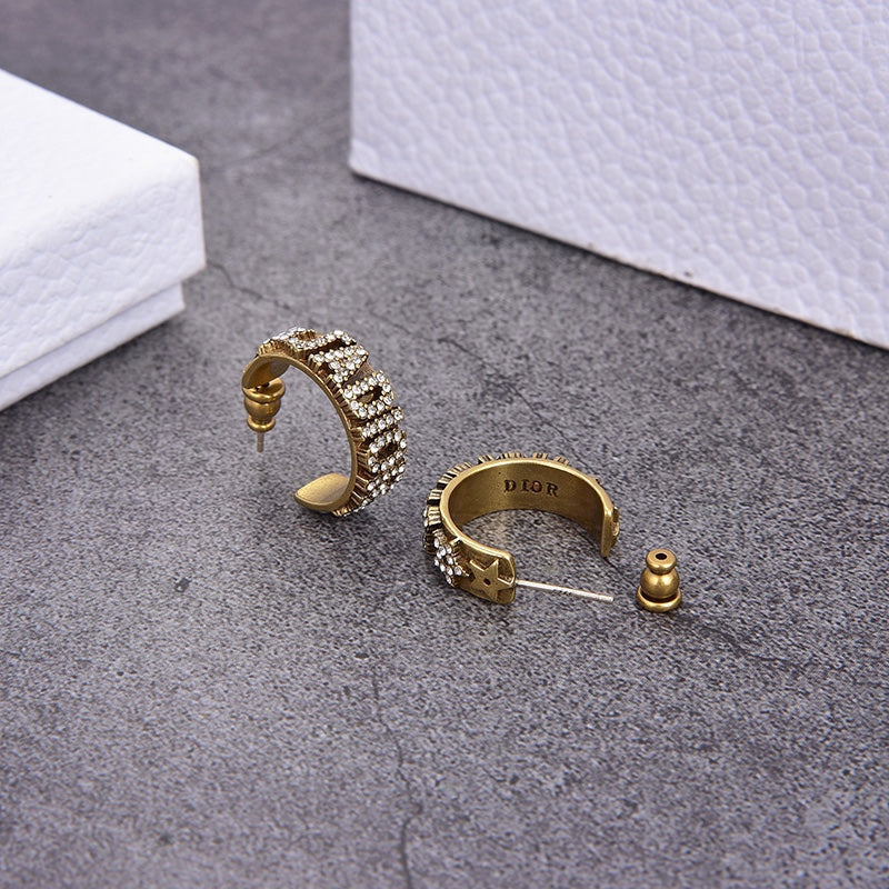 High Quality Earring Dir 050