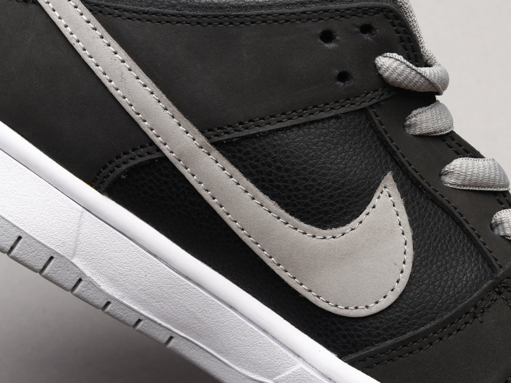 BL - NKE shadow grey