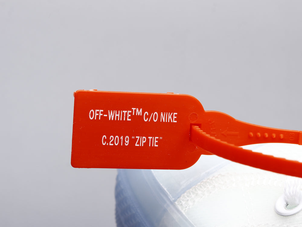 BL - NKE Conver 1.0 Transparent