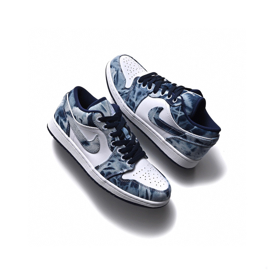 BL - AJ1 Low Washed Denim