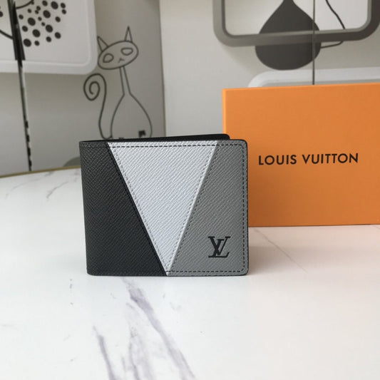 BL - High Quality Wallet LUV 011