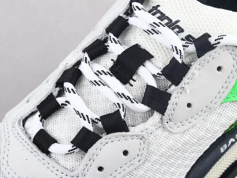 BL - Bla Triple S Black Green Sneaker