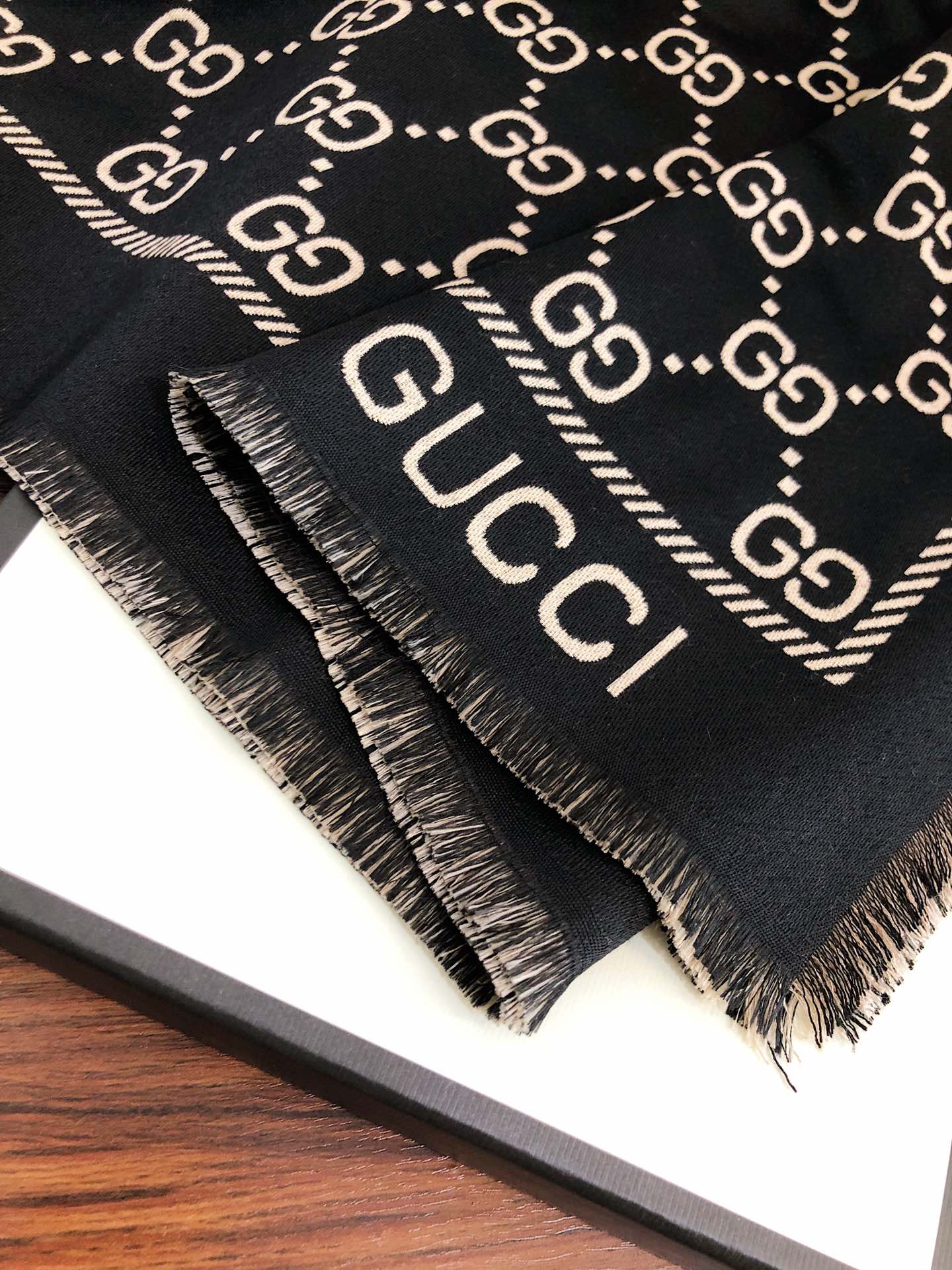 BL - High Quality GCI Scarf 029