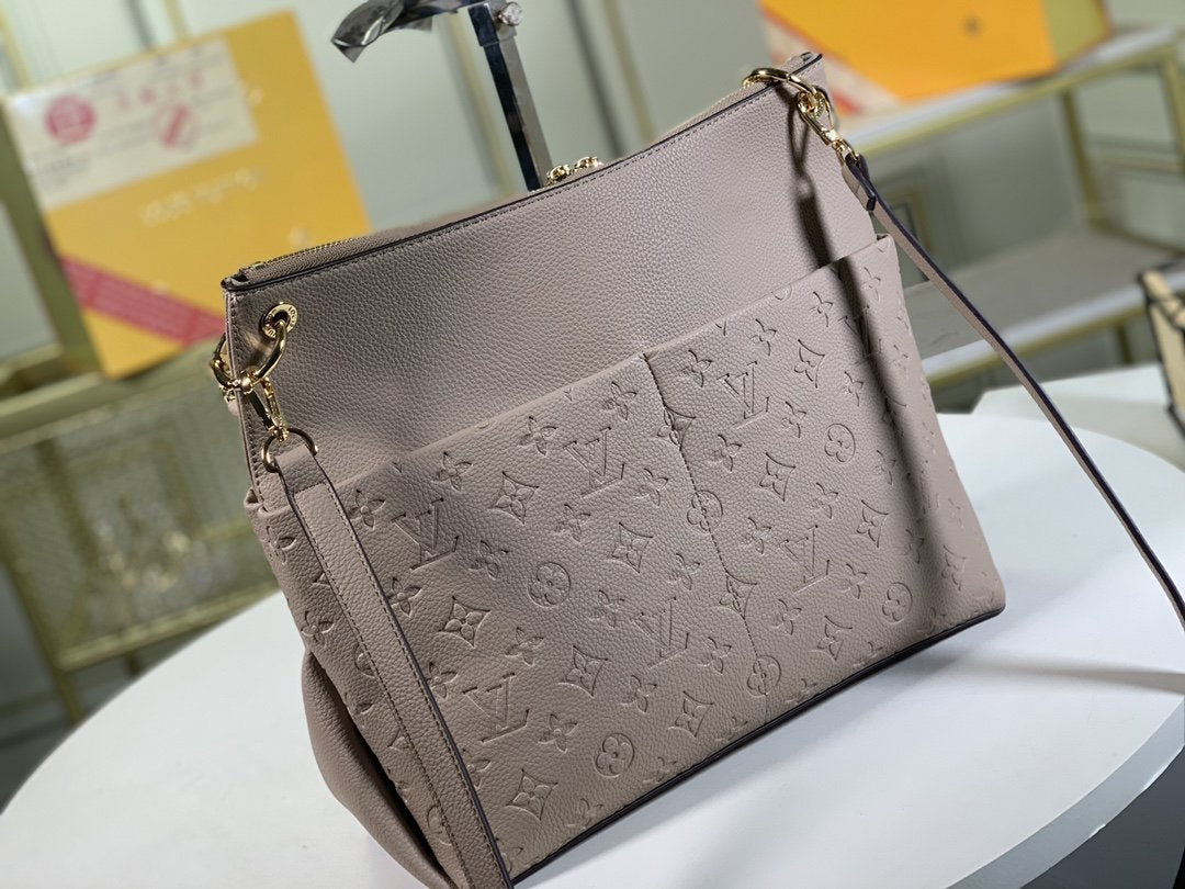 BL - High Quality Bags LUV 112