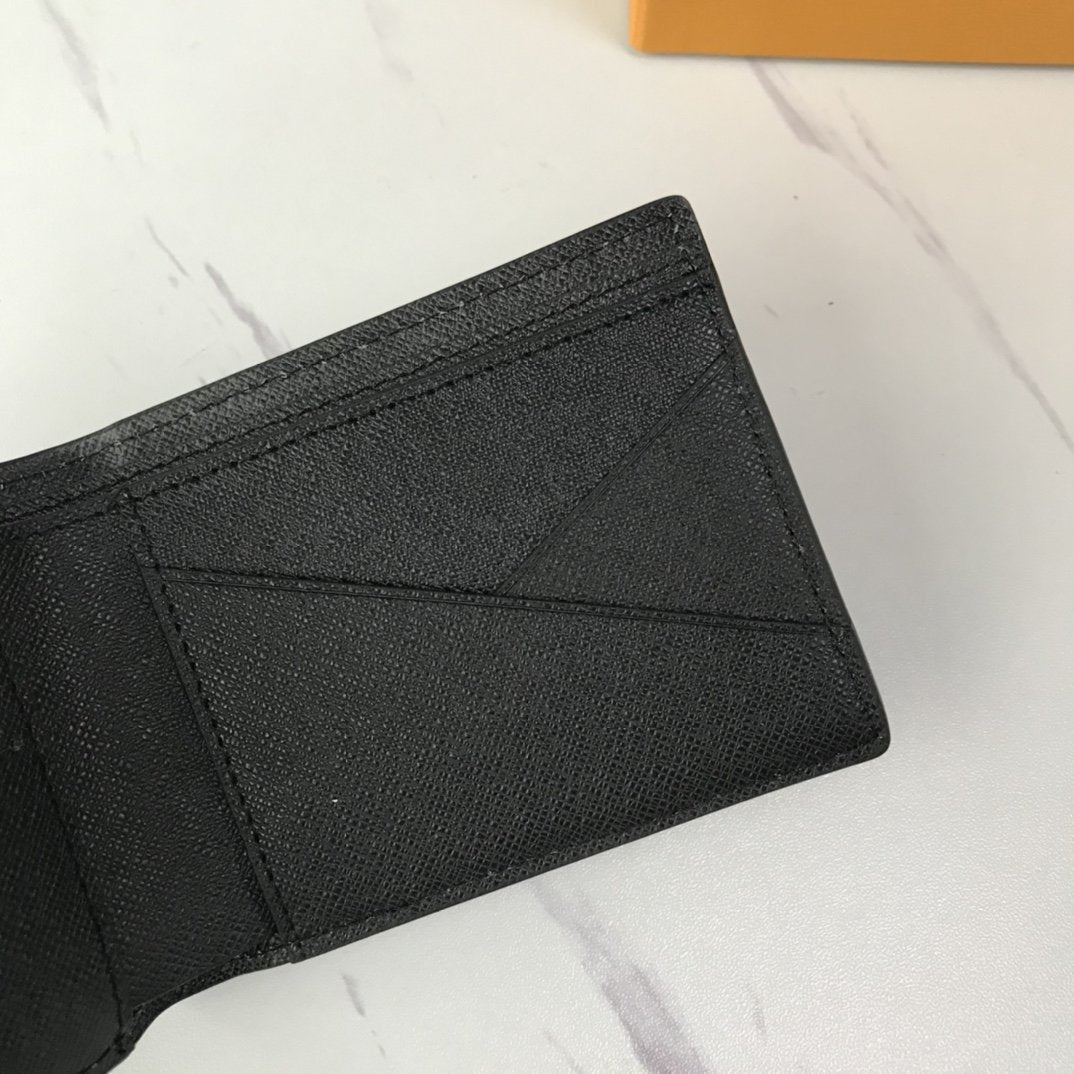 BL - High Quality Wallet LUV 077