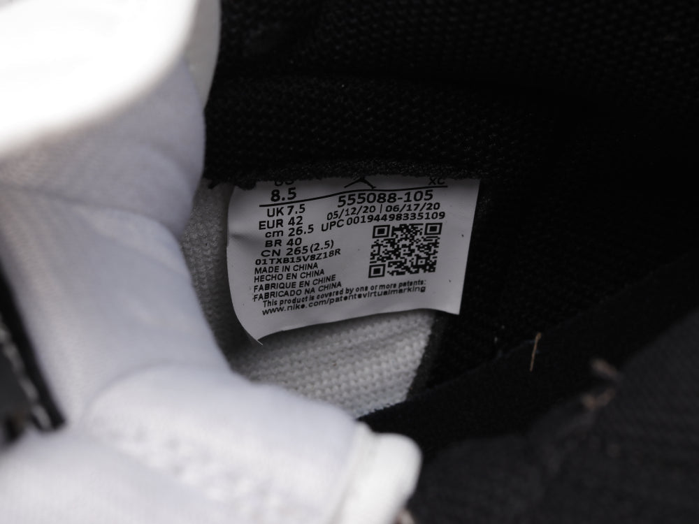 BL - AJ1 Small Barb Black BLcha