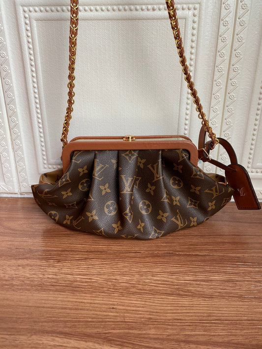 BL - High Quality Bags LUV 052