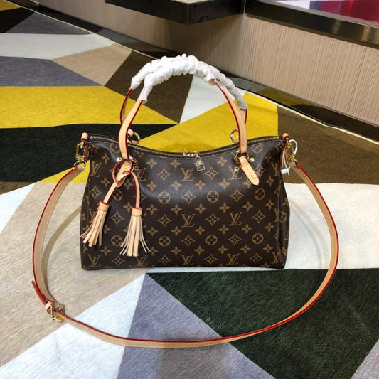 BL - High Quality Bags LUV 246