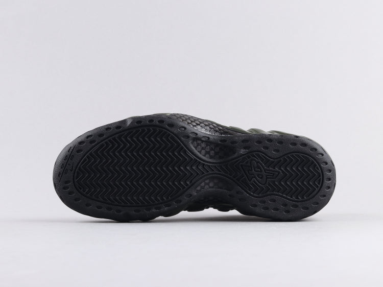 BL - NKE Hardaway Foam Army green spray