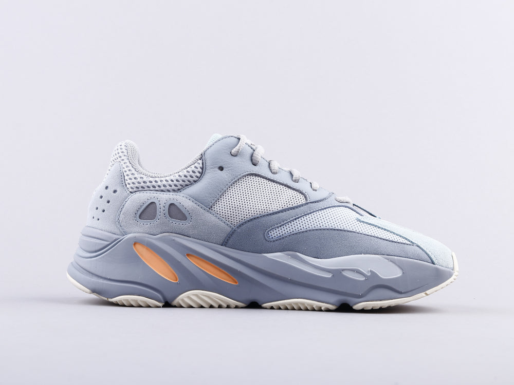 BL - Yzy 700 Inertia Sneaker