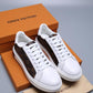 BL - High Quality Luv Sneaker 105