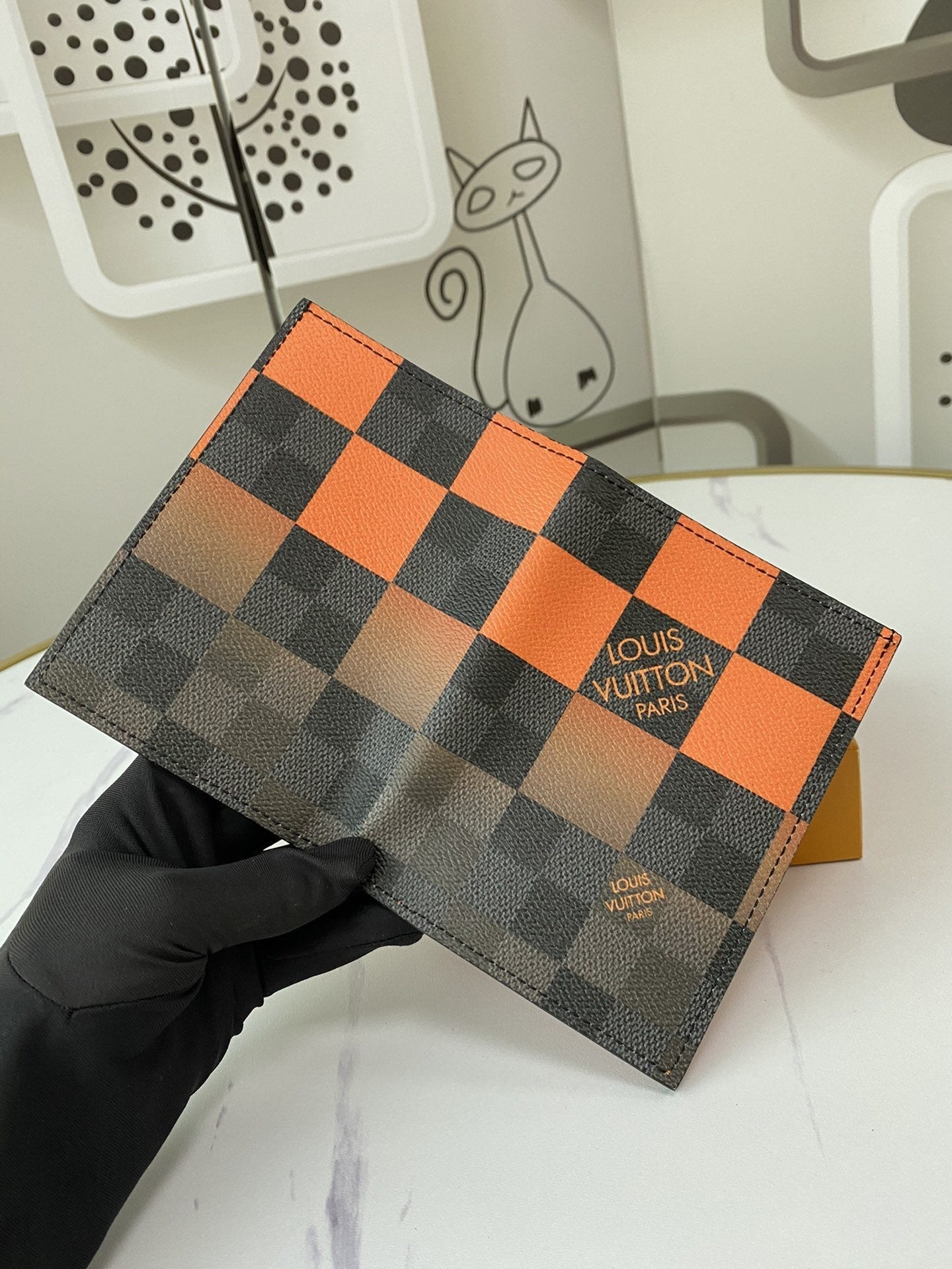 BL - High Quality Wallet LUV 047