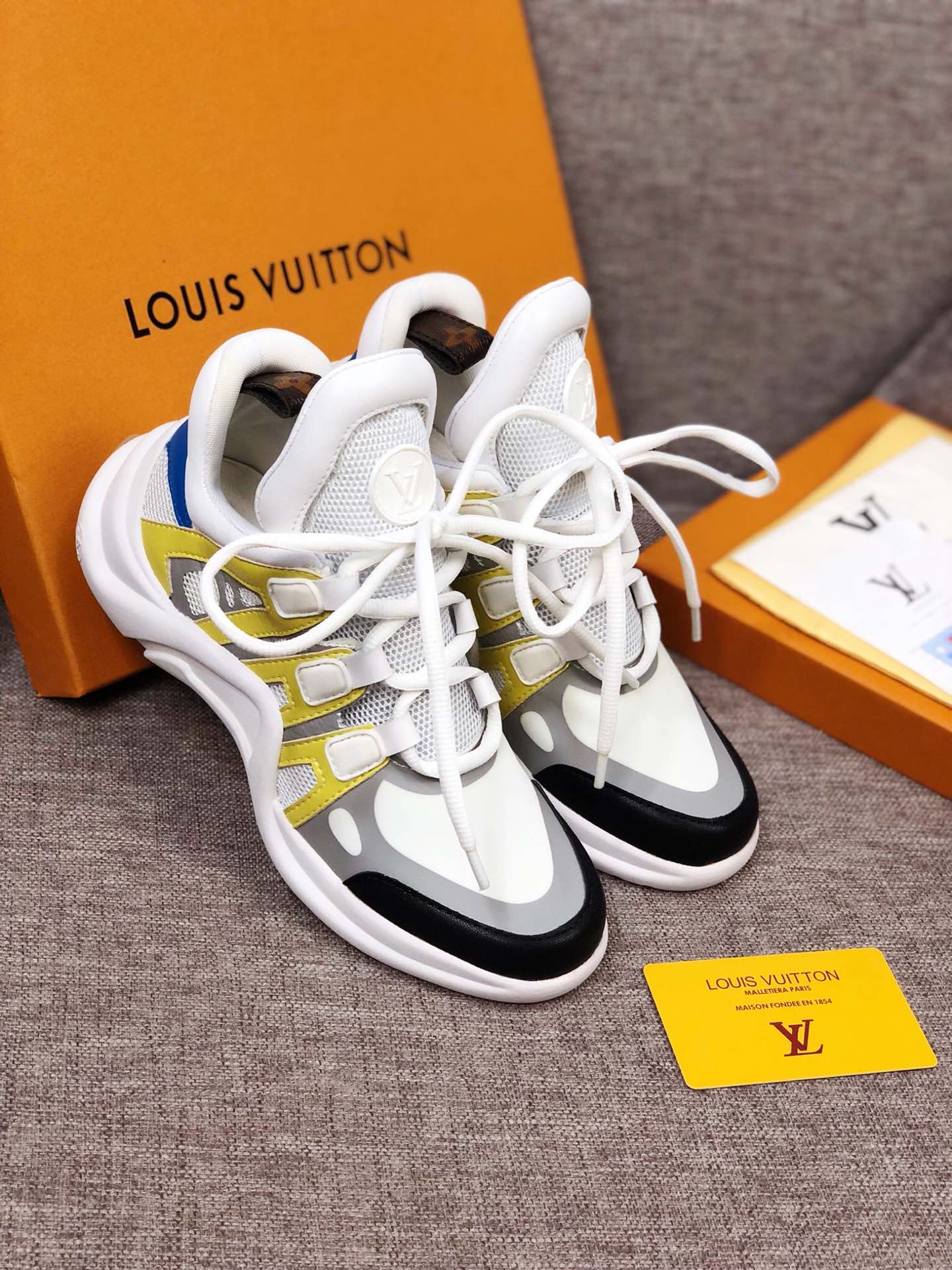 BL - LUV Archlight Brown Black Yellow Sneaker