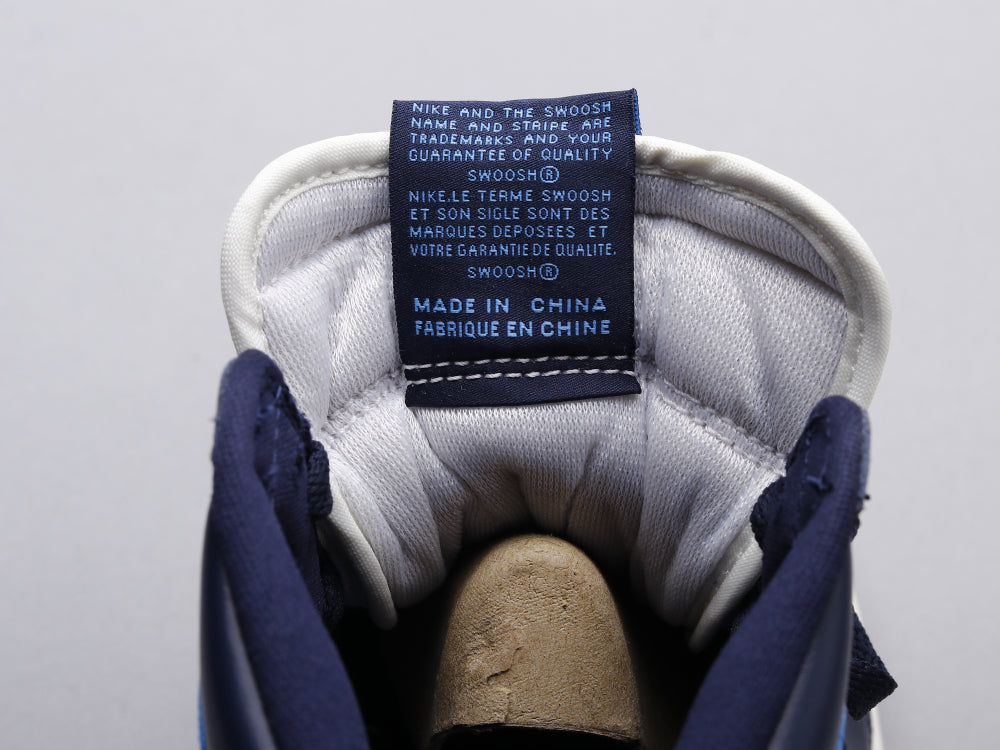 BL - AJ1 Obsidian