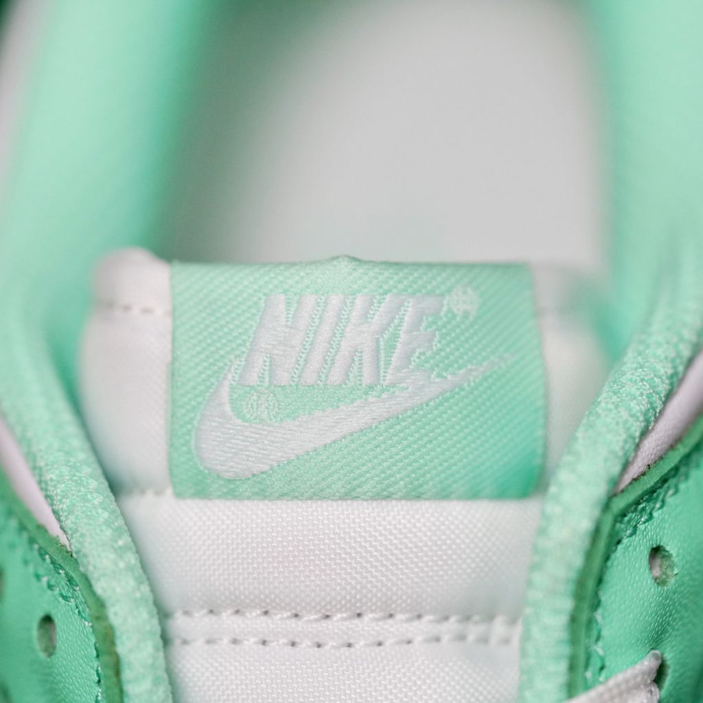 BL - Tiffany white green