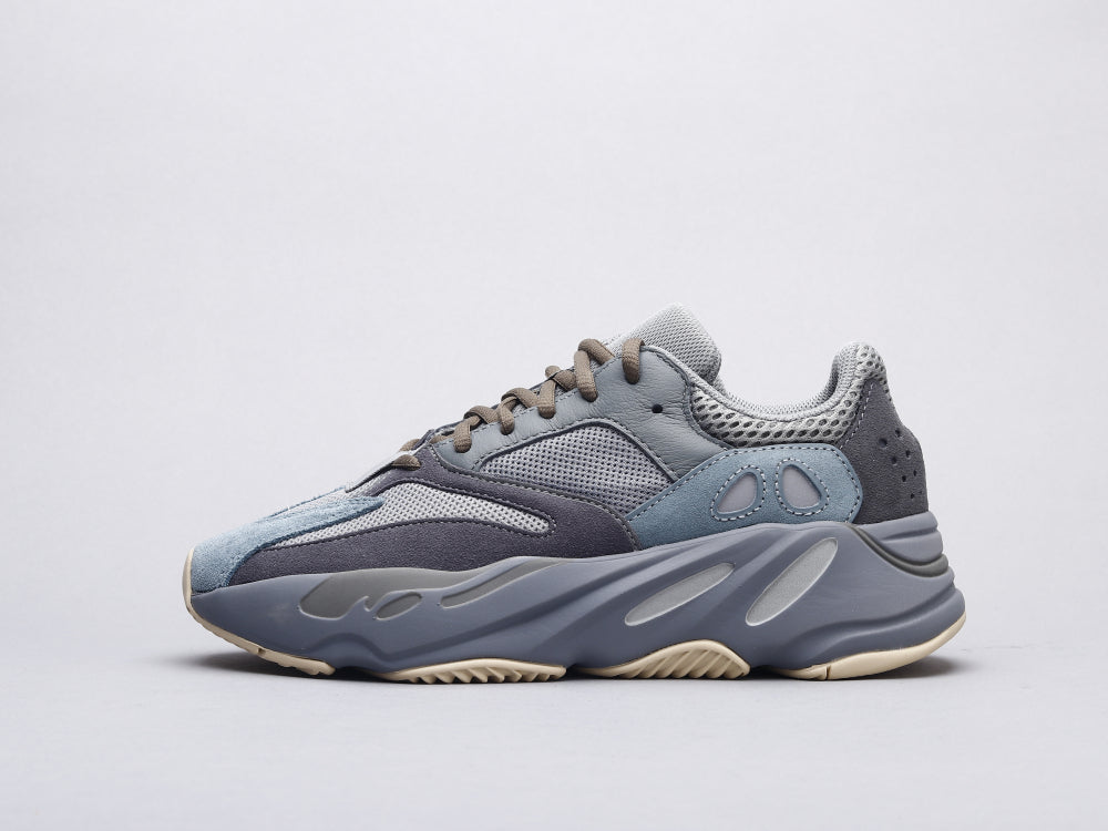 BL - Yzy 700 Teal BLue Sneaker