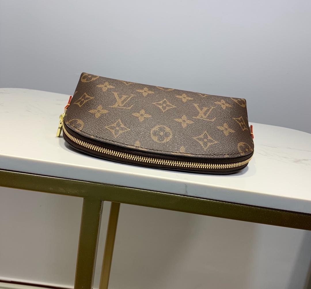 LV Cosmetic Pouch PM Monogram Canvas For Women, WoBags 7.5in/19cm LV M47515