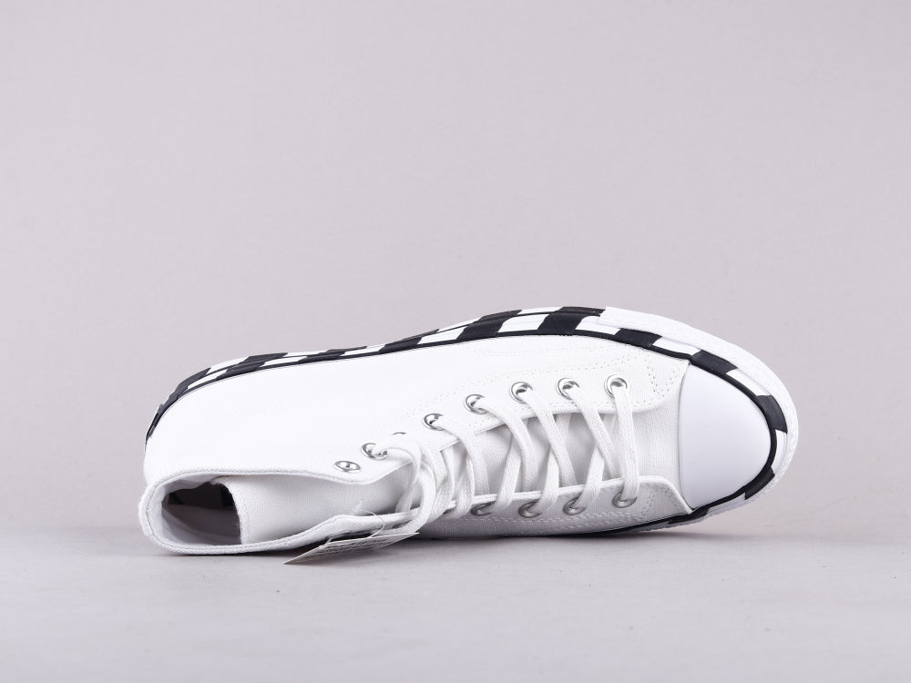 BL - NKE Conver Black & White
