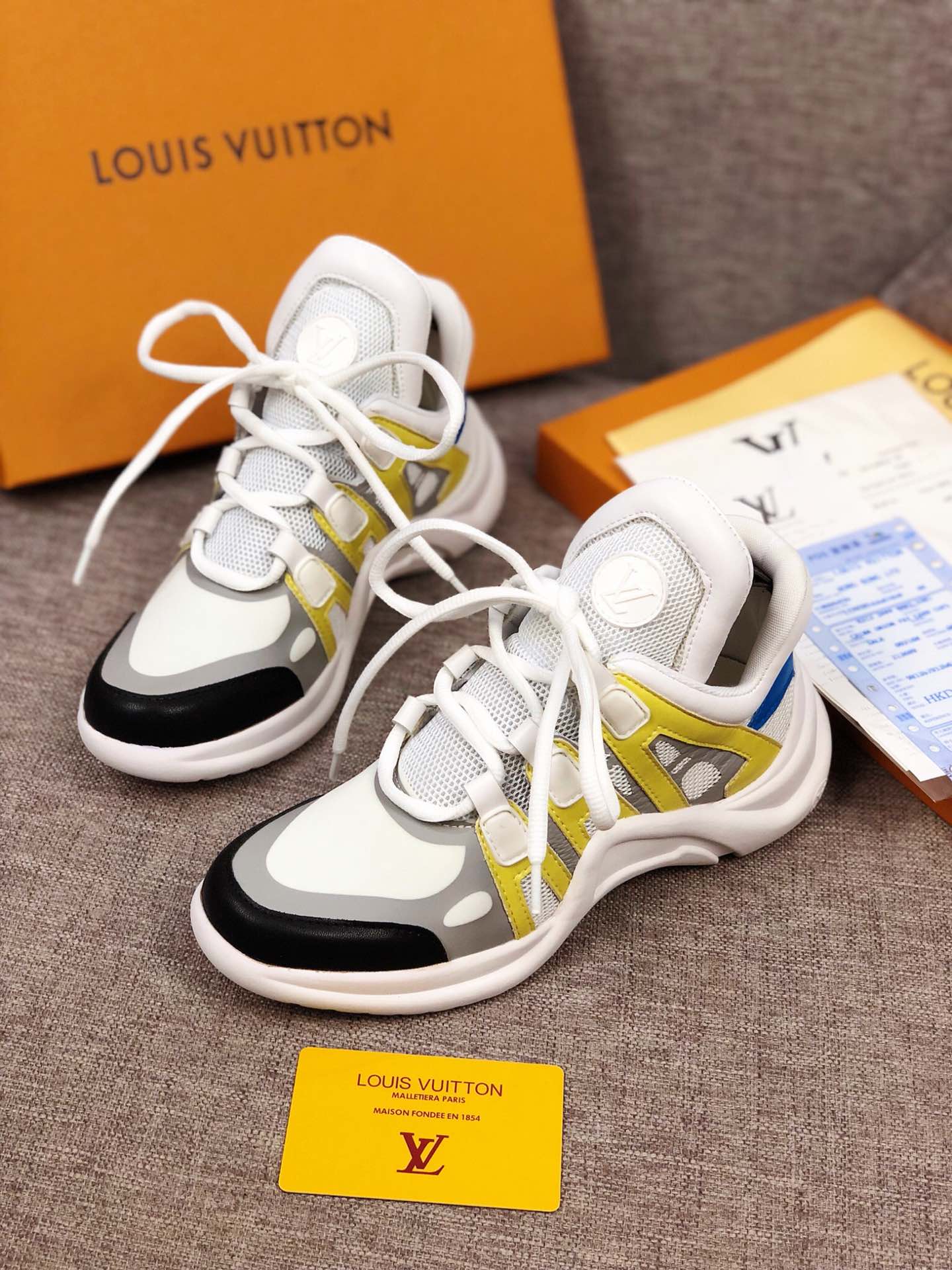 BL - LUV Archlight Brown Black Yellow Sneaker