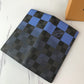 BL - High Quality Wallet LUV 052