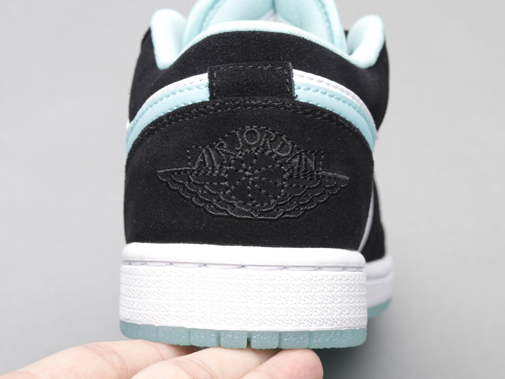 BL - AJ1 Black and Green toes
