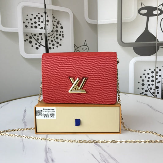 BL - High Quality Wallet LUV 068