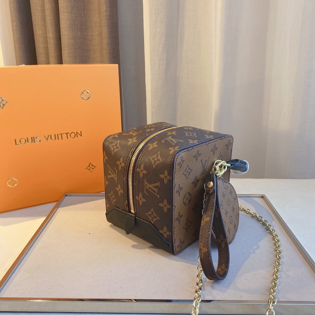 BL - High Quality Bags LUV 088