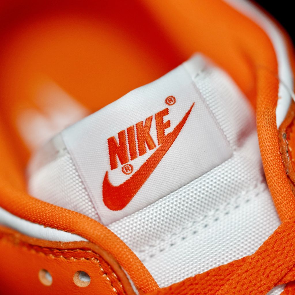 BL - NKE Syracuse University White Orange