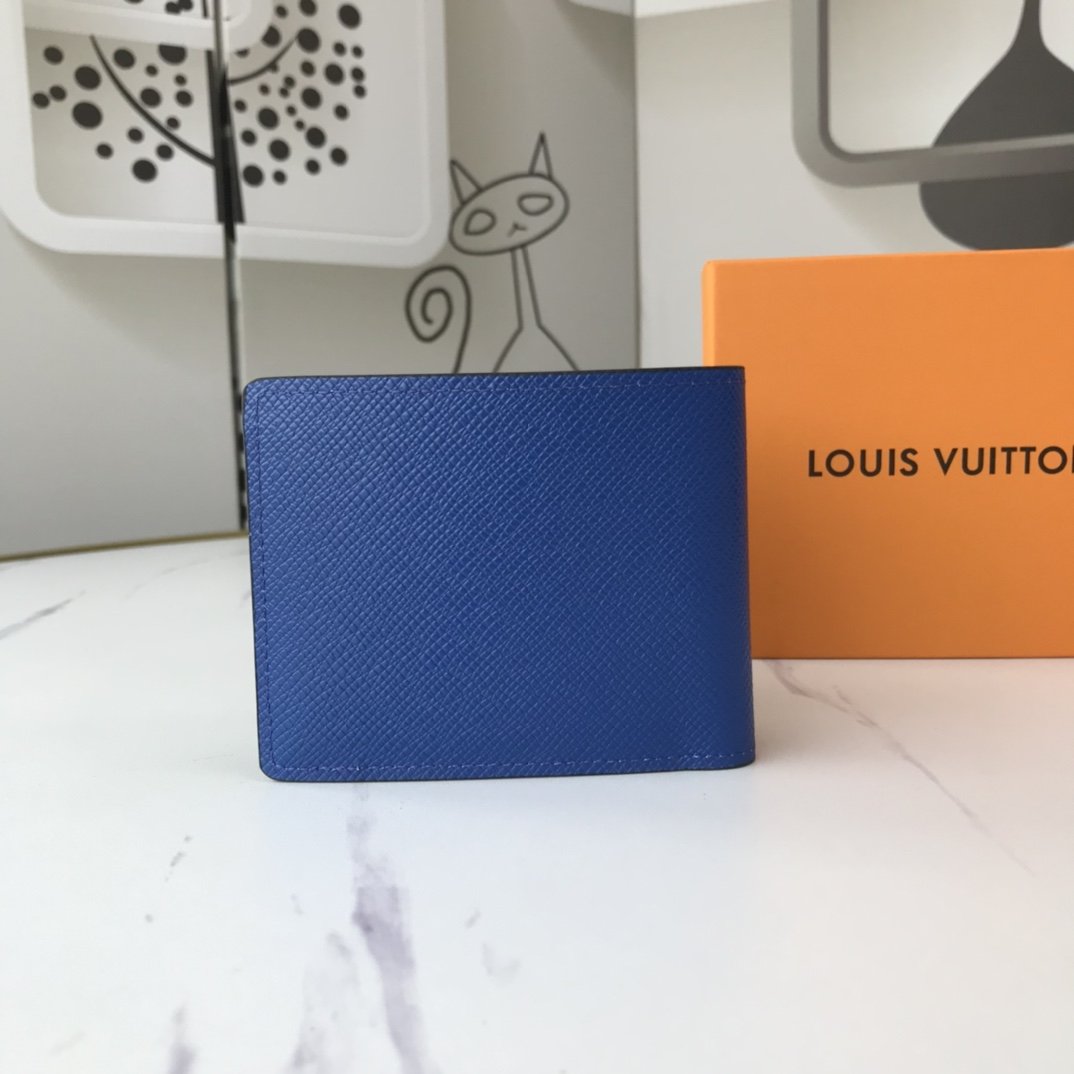 BL - High Quality Wallet LUV 012