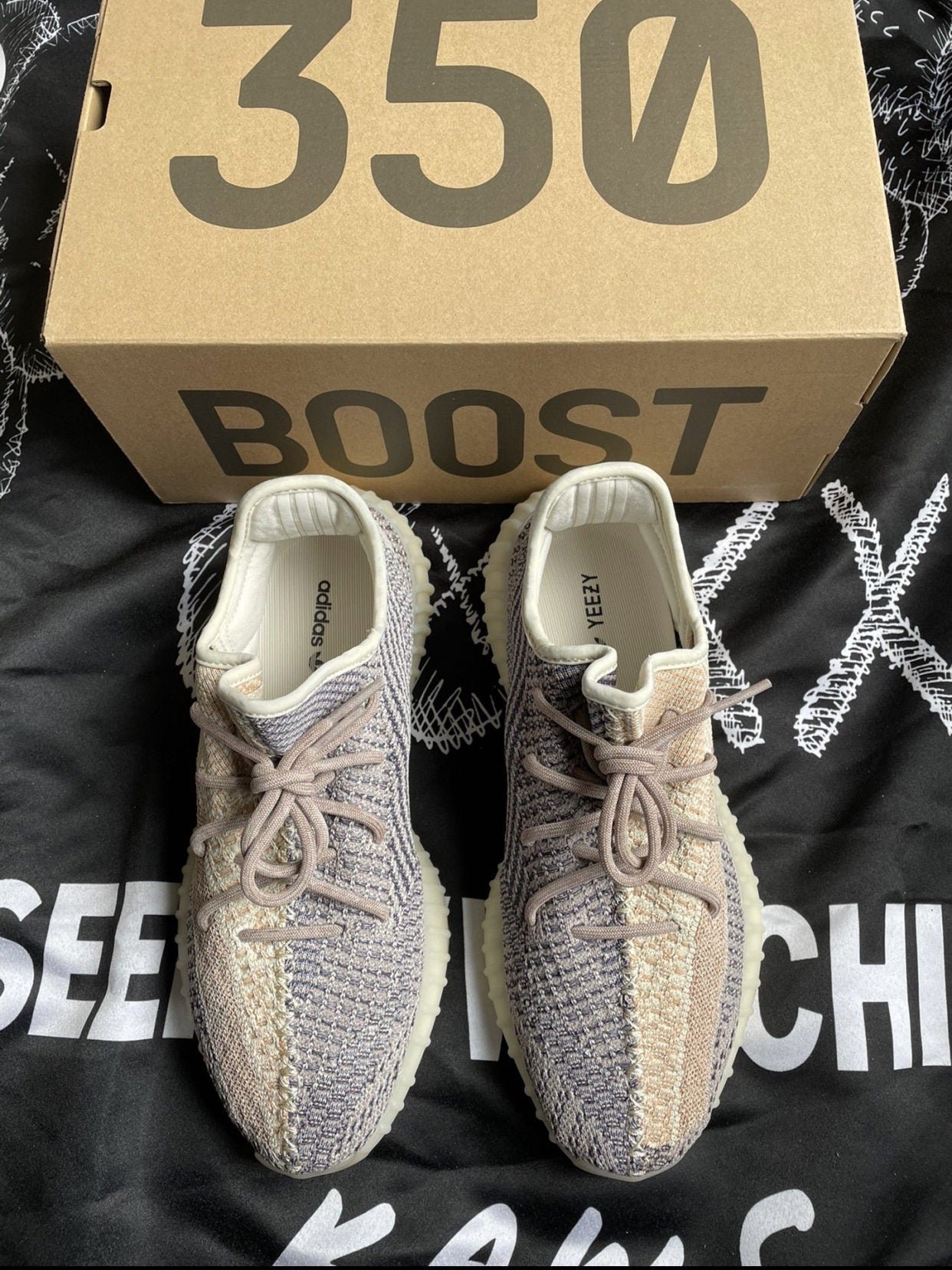 BL - Yzy 350 V2 Grey Pearl Sneaker