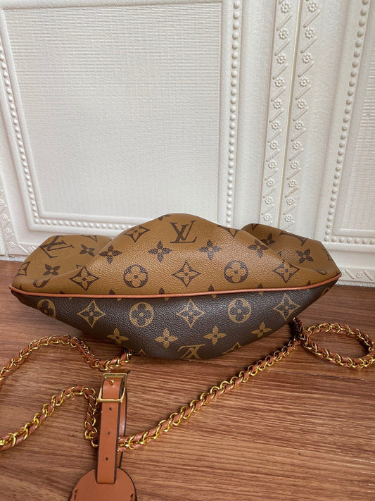 BL - High Quality Bags LUV 052