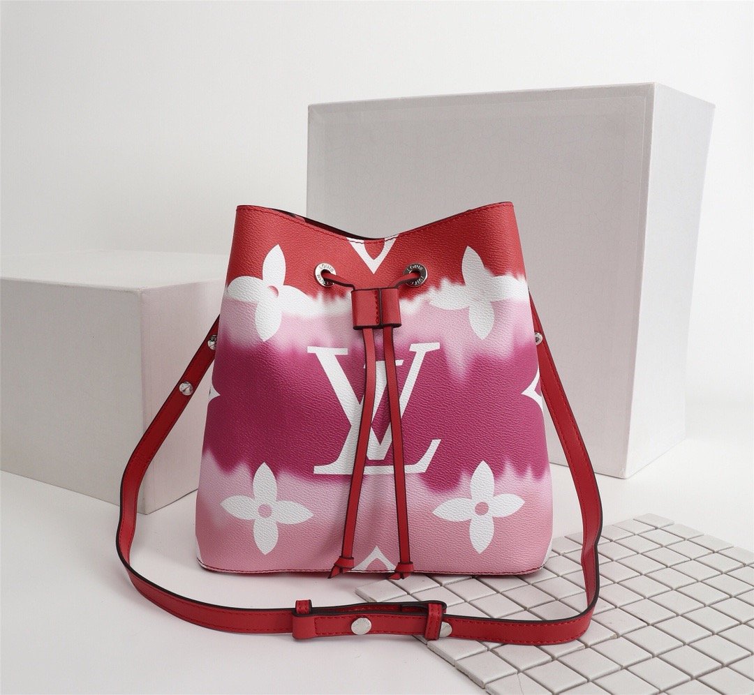 BL - High Quality Bags LUV 179