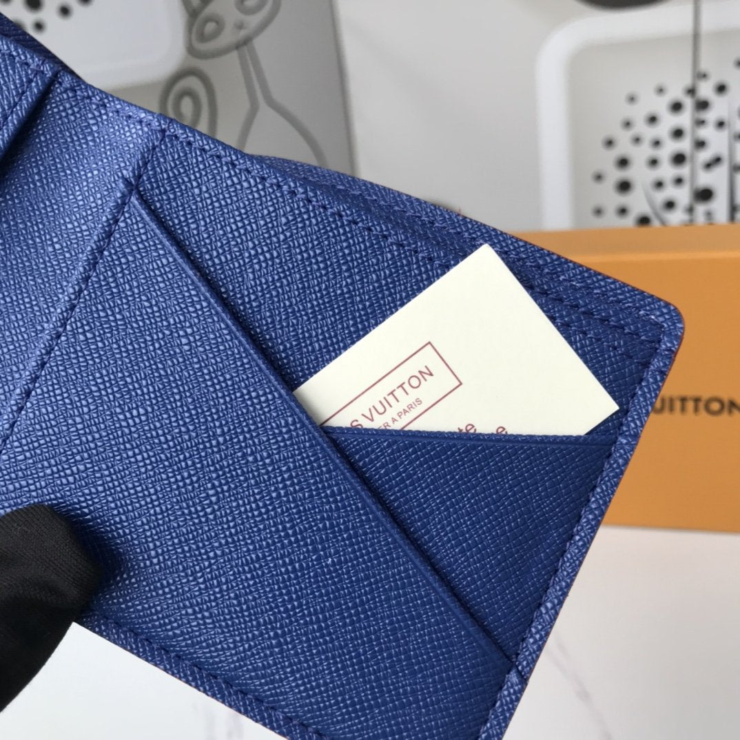 BL - High Quality Wallet LUV 033