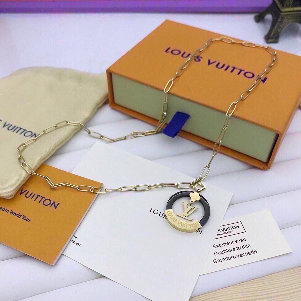 BL - High Quality Necklace LUV002