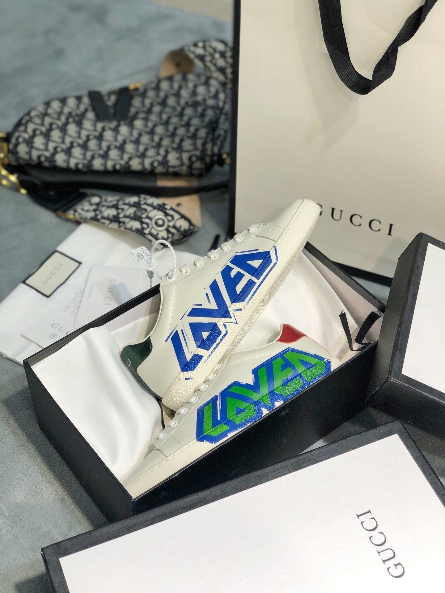 BL-GCI  Ace with loved White Sneaker 103