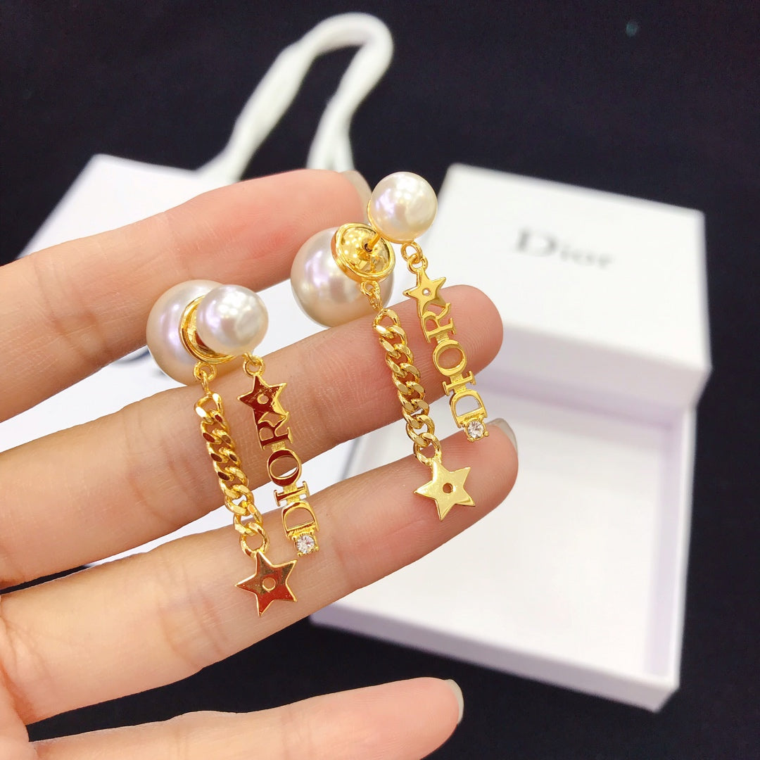High Quality Earring Dir 045
